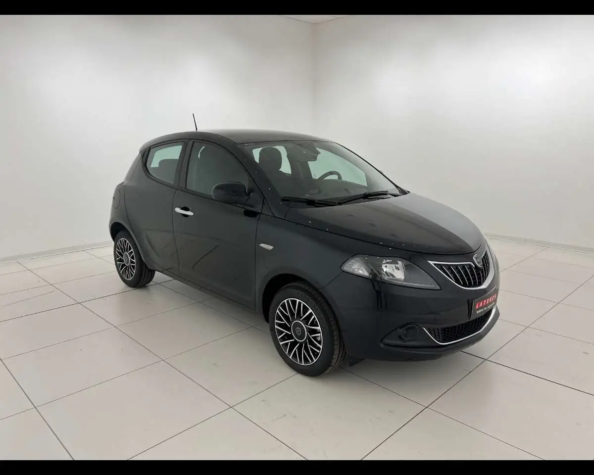 Photo 1 : Lancia Ypsilon 2024 LPG