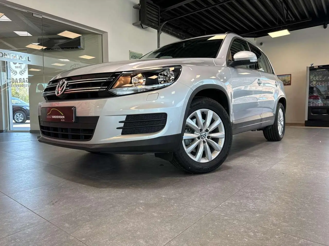 Photo 1 : Volkswagen Tiguan 2015 Essence