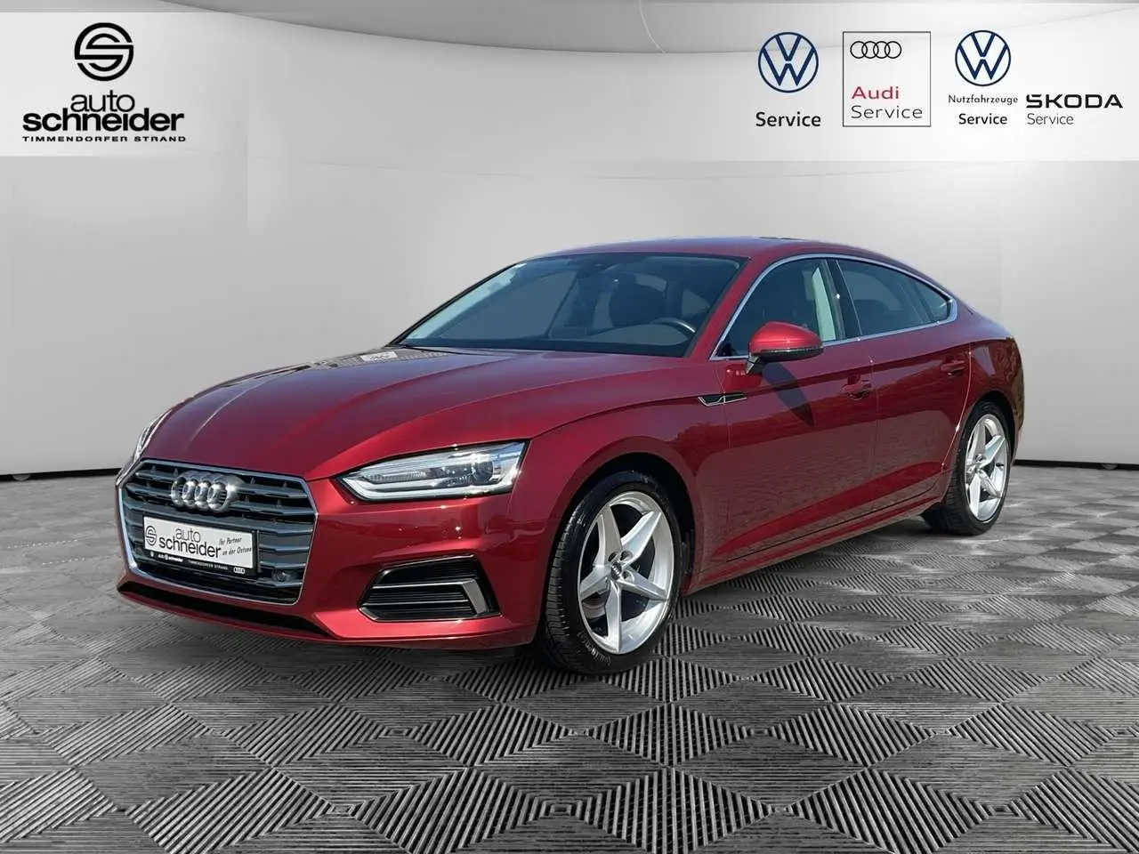 Photo 1 : Audi A5 2019 Essence