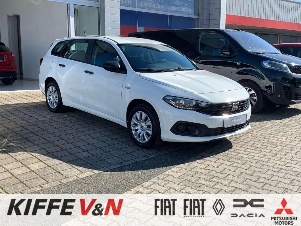 Photo 1 : Fiat Tipo 2024 Essence