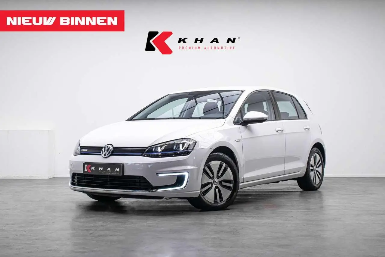 Photo 1 : Volkswagen Golf 2016 Electric