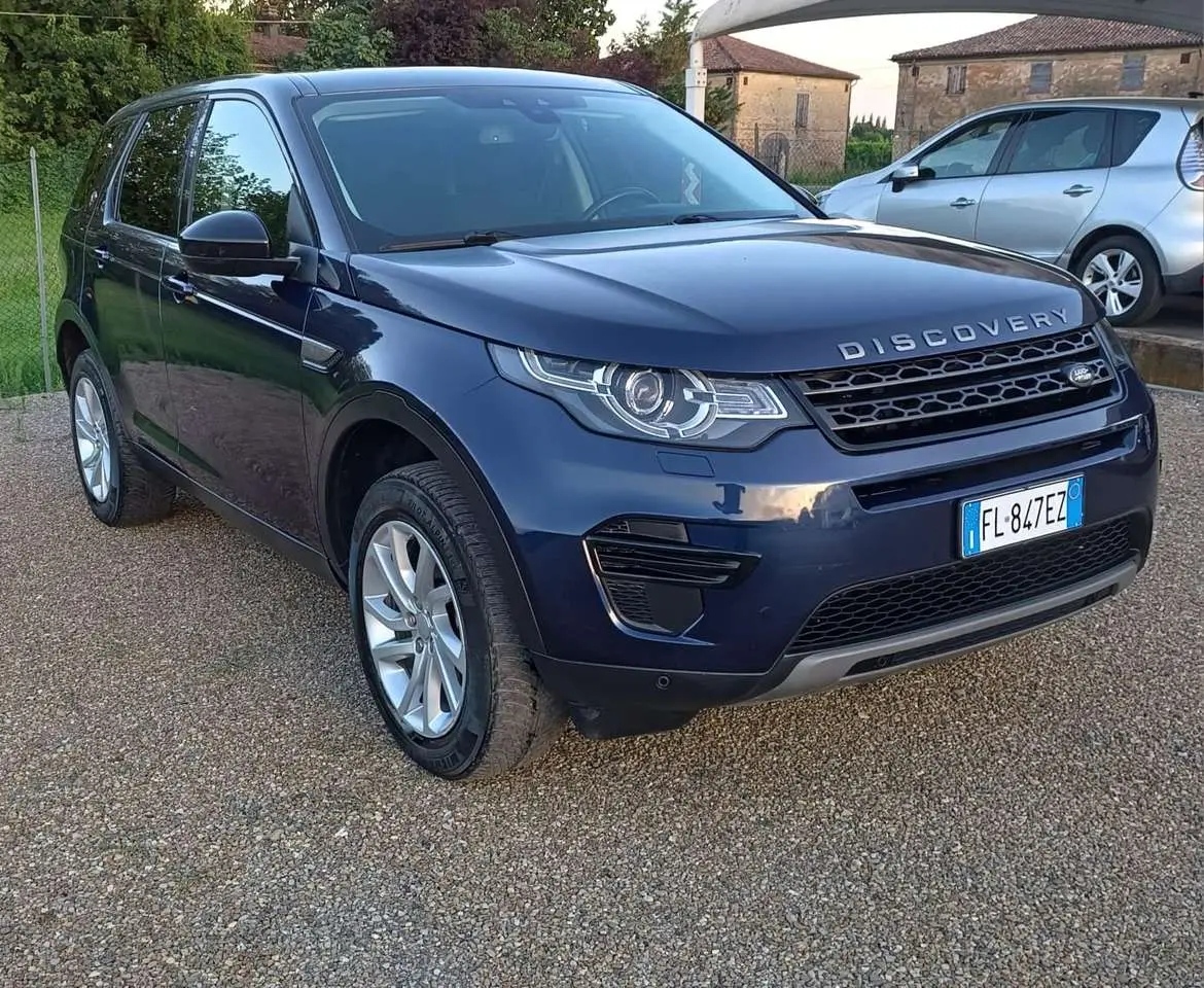 Photo 1 : Land Rover Discovery 2017 Diesel