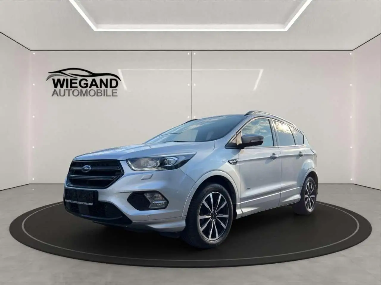 Photo 1 : Ford Kuga 2019 Petrol