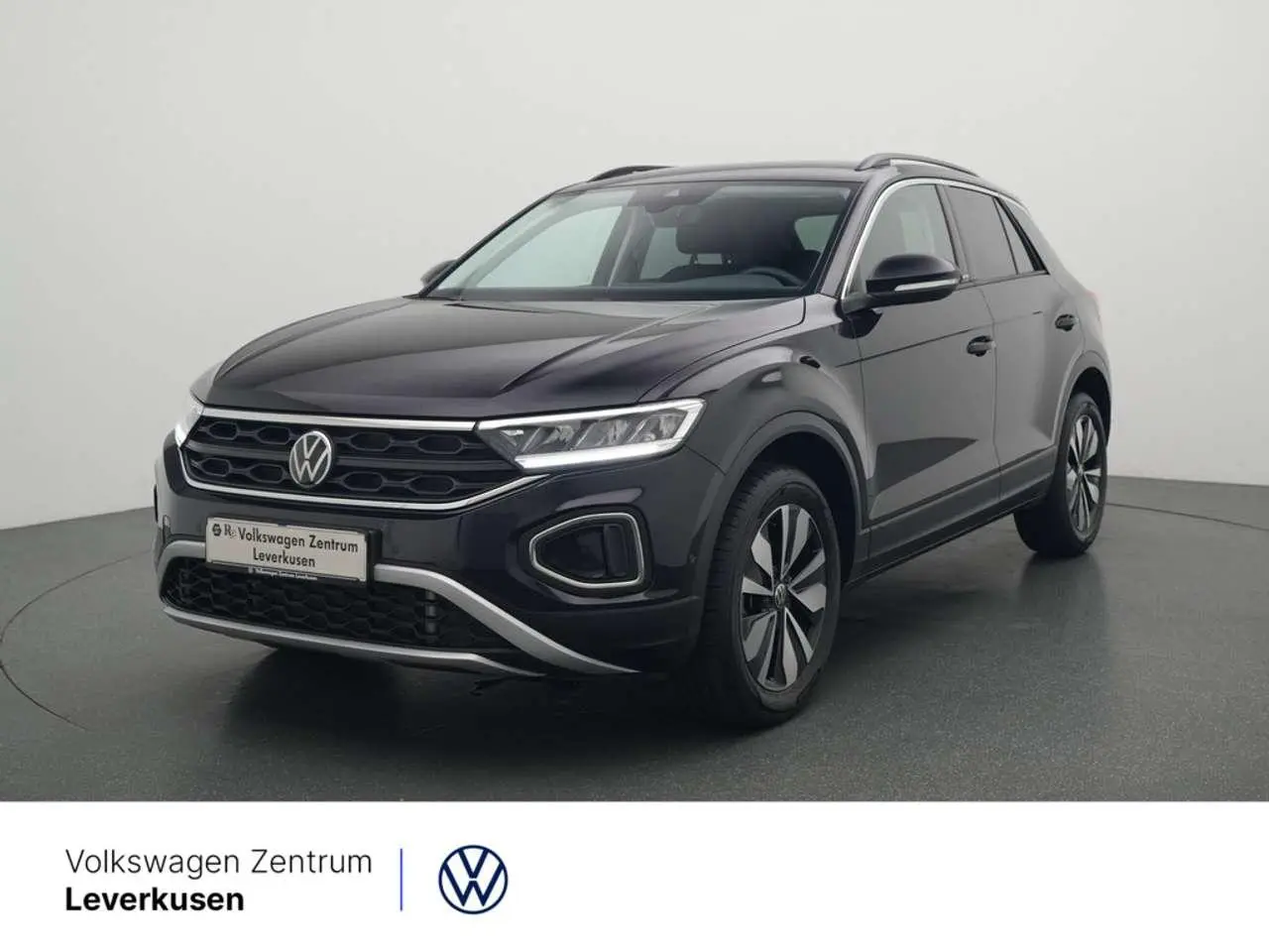 Photo 1 : Volkswagen T-roc 2024 Essence