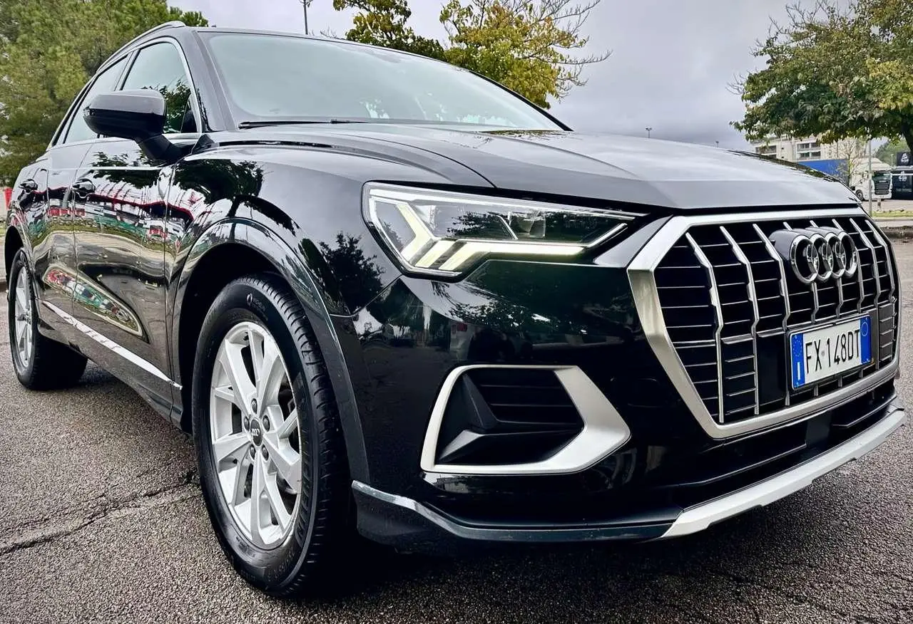 Photo 1 : Audi Q3 2019 Diesel