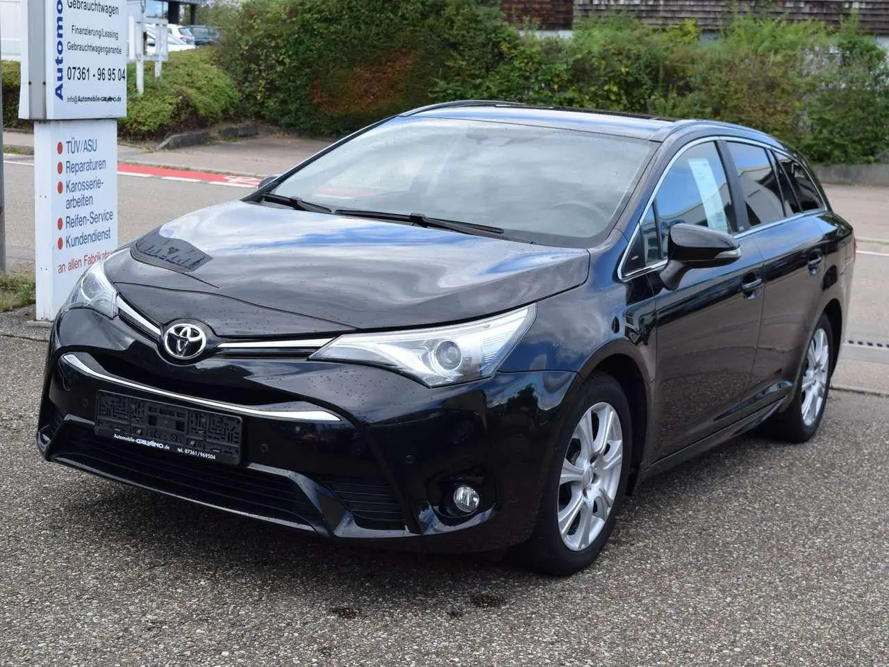 Photo 1 : Toyota Avensis 2016 Diesel