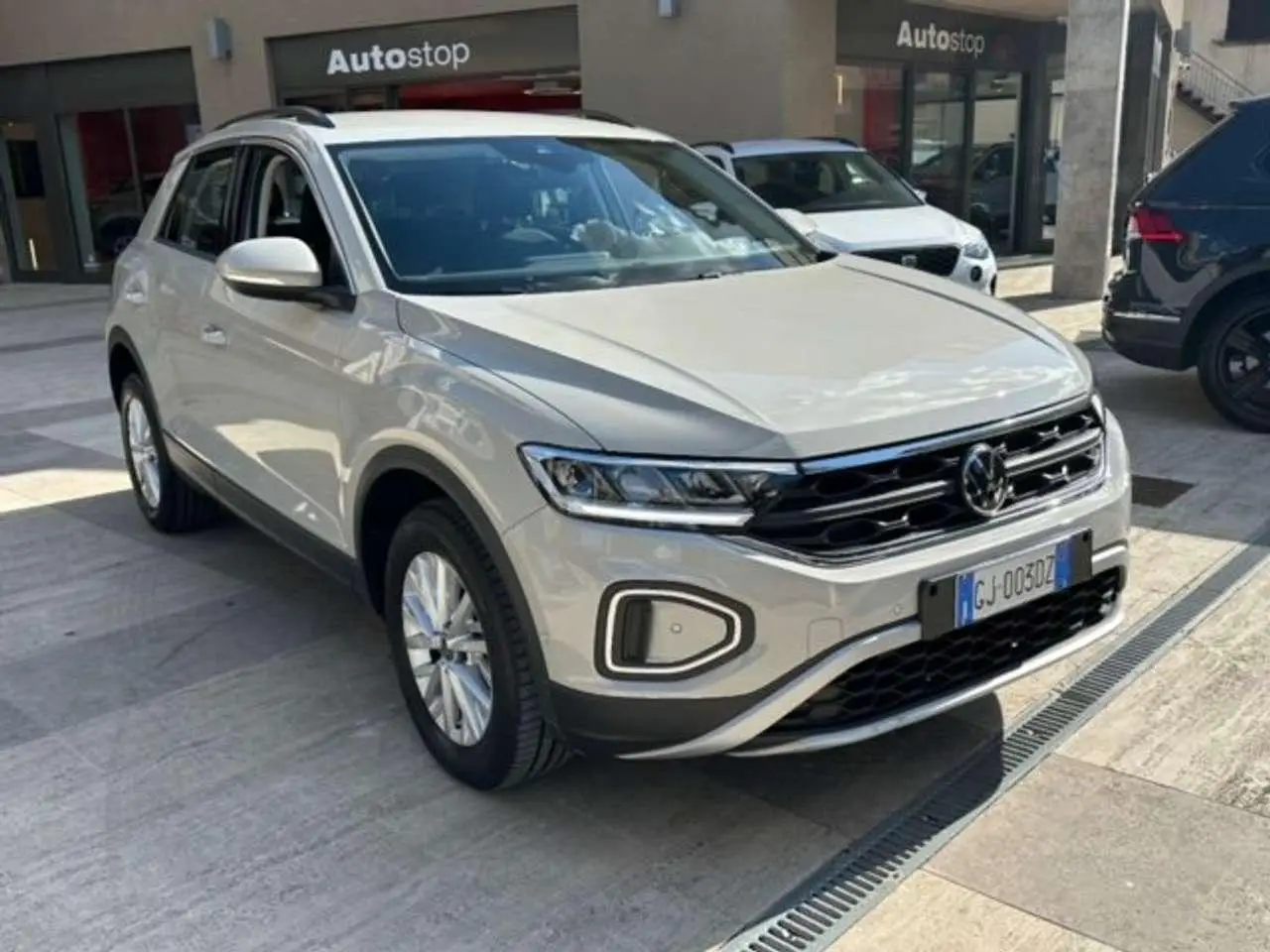 Photo 1 : Volkswagen T-roc 2022 Diesel