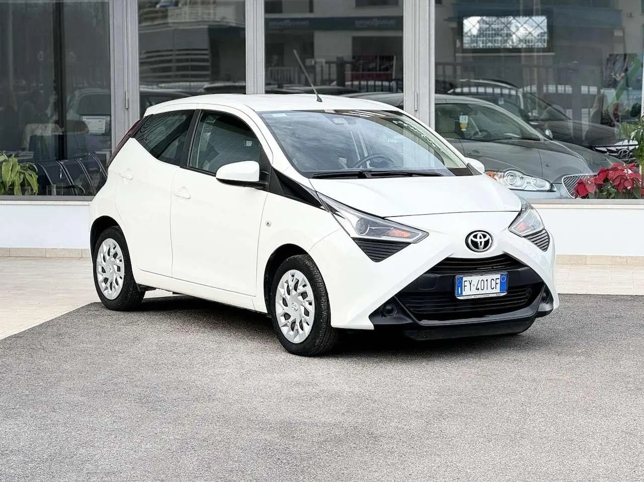 Photo 1 : Toyota Aygo 2019 Petrol