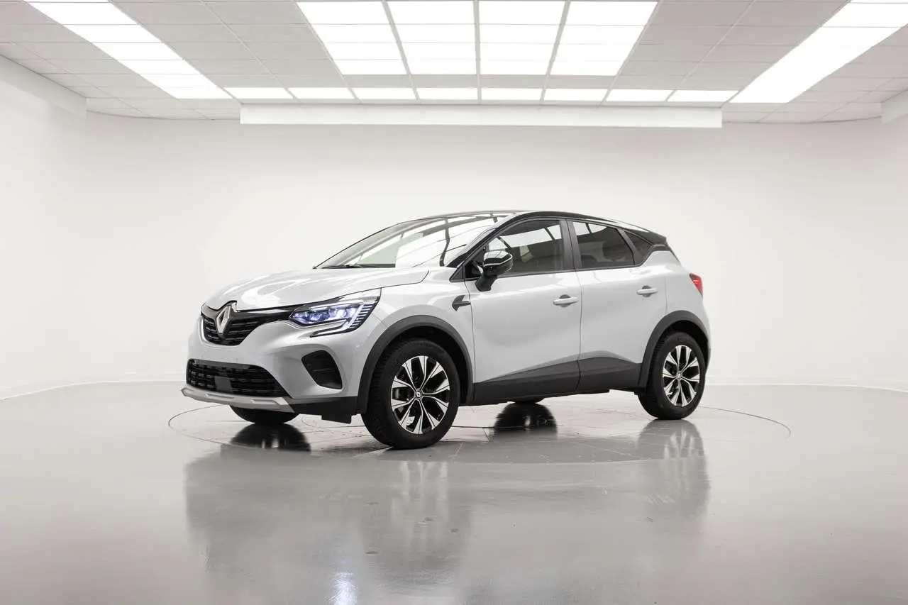 Photo 1 : Renault Captur 2023 GPL