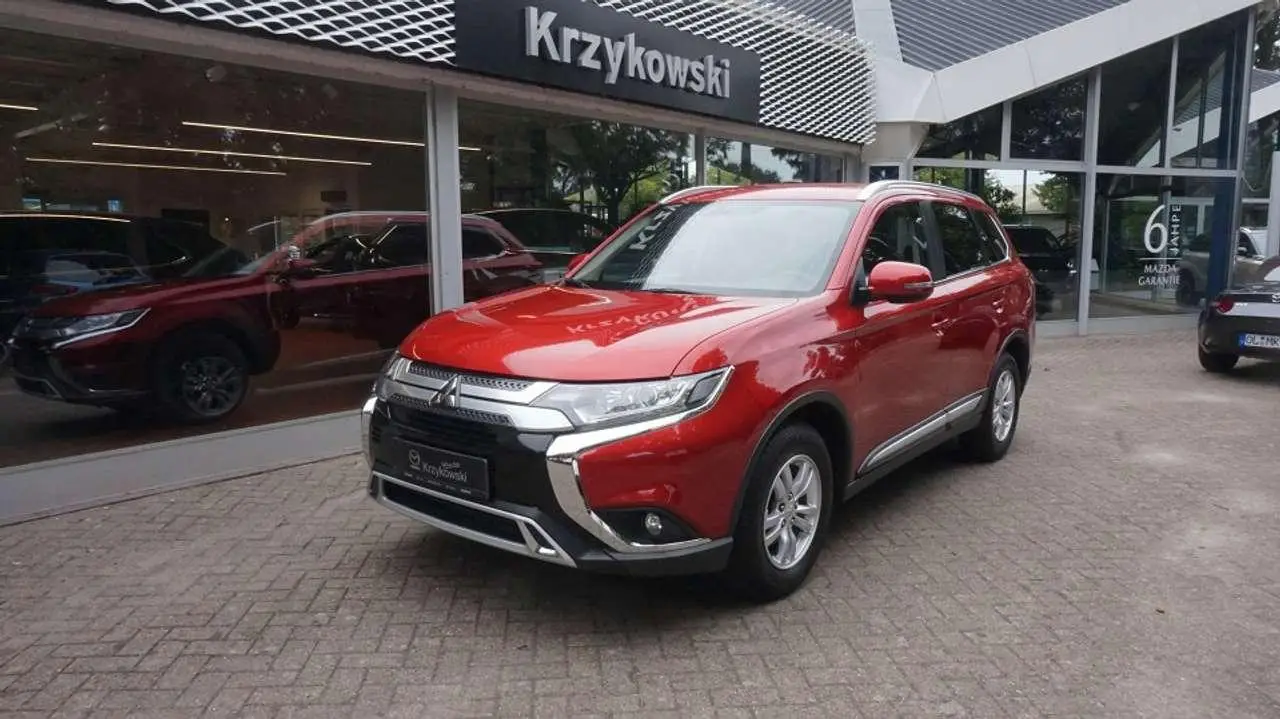 Photo 1 : Mitsubishi Outlander 2019 Petrol