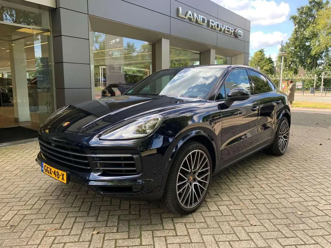 Photo 1 : Porsche Cayenne 2023 Hybrid