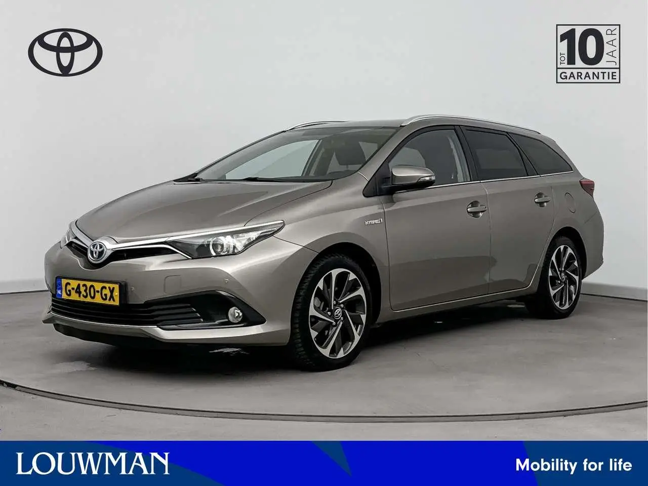 Photo 1 : Toyota Auris 2015 Hybride