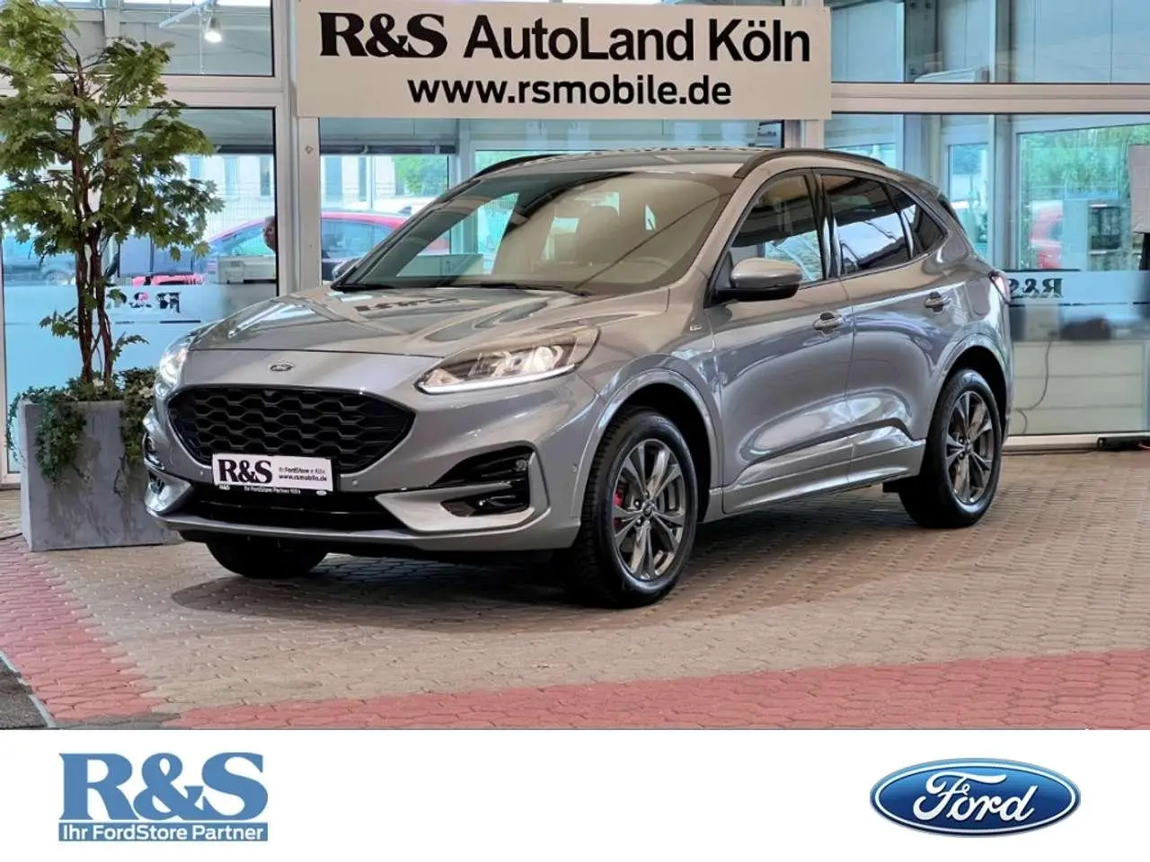 Photo 1 : Ford Kuga 2022 Hybrid