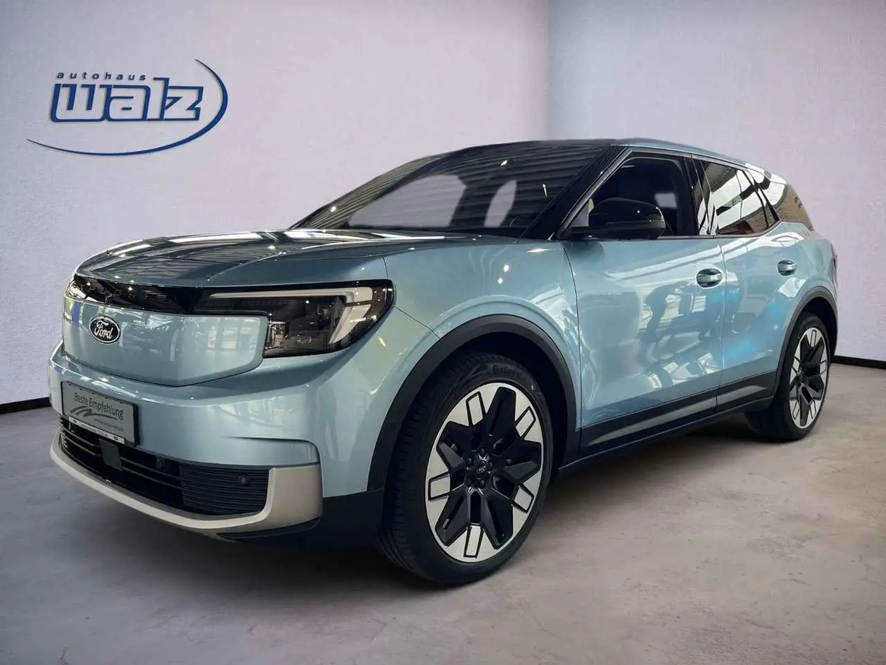 Photo 1 : Ford Explorer 2024 Electric