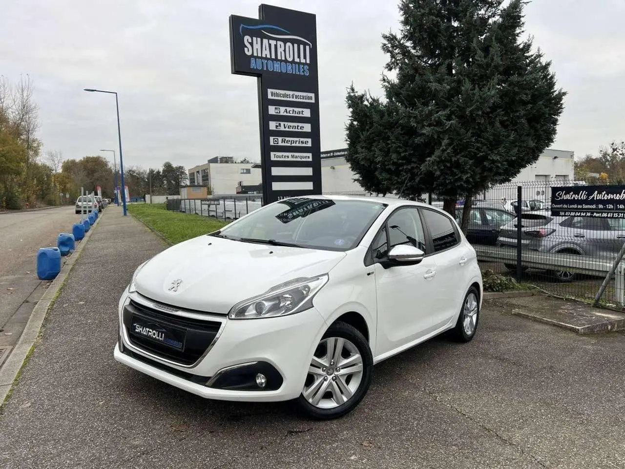 Photo 1 : Peugeot 208 2016 Petrol