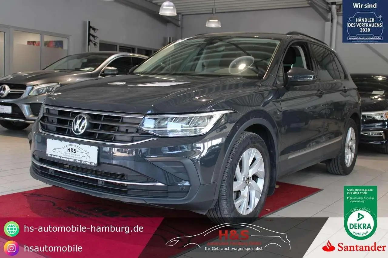 Photo 1 : Volkswagen Tiguan 2021 Petrol