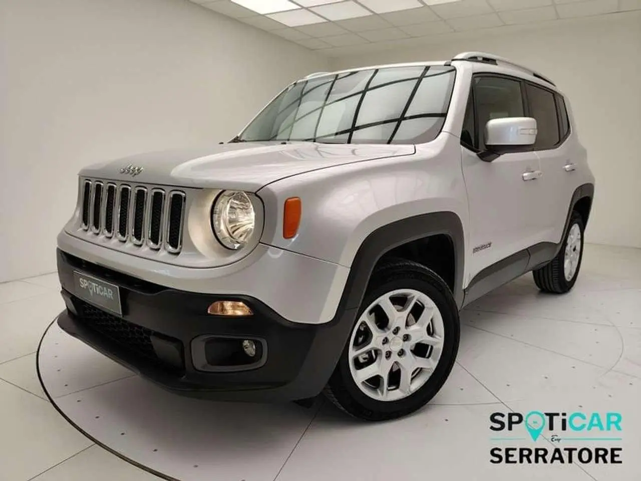 Photo 1 : Jeep Renegade 2015 Diesel