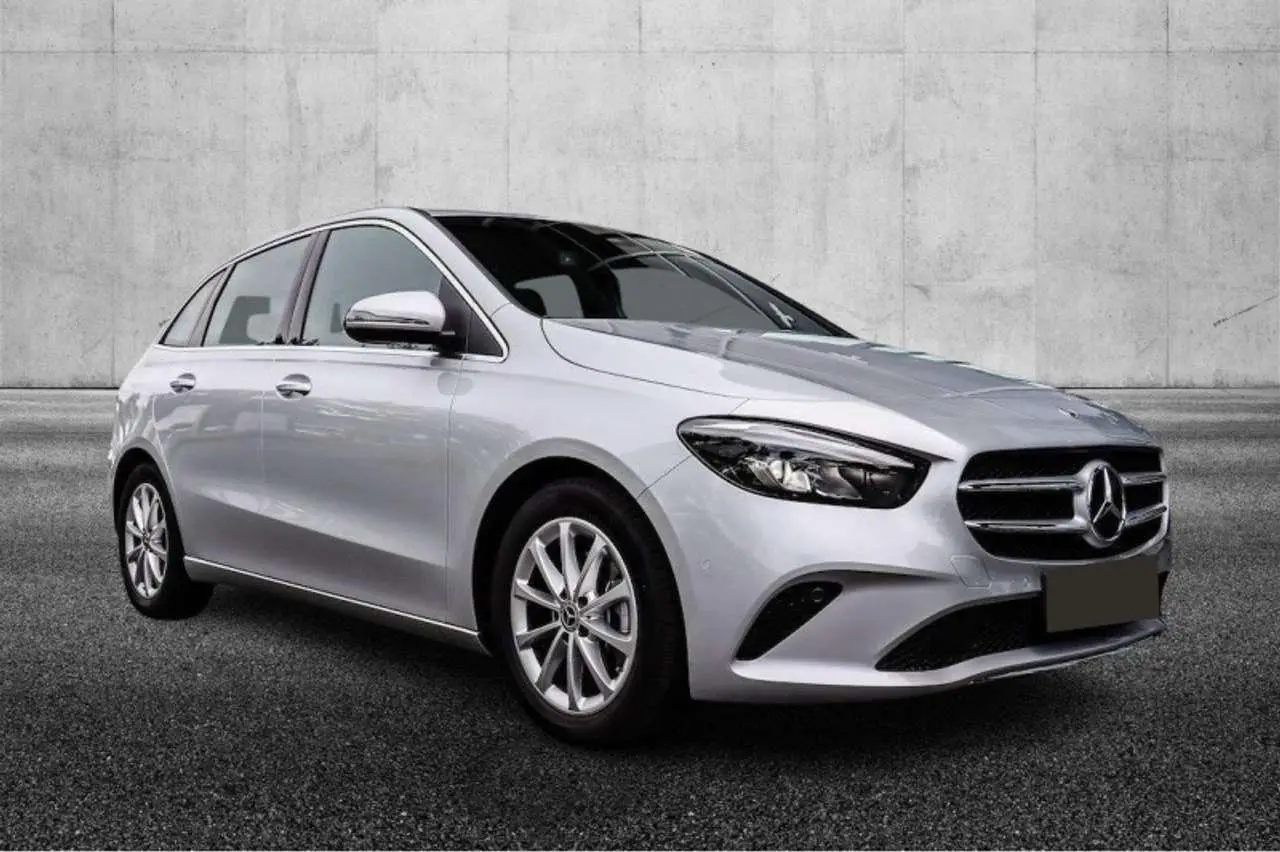 Photo 1 : Mercedes-benz Classe B 2022 Essence