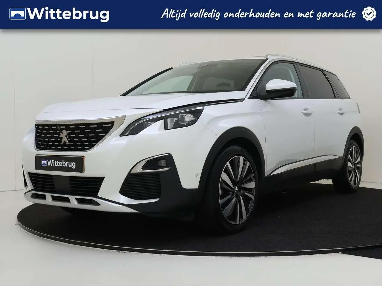 Photo 1 : Peugeot 5008 2020 Petrol