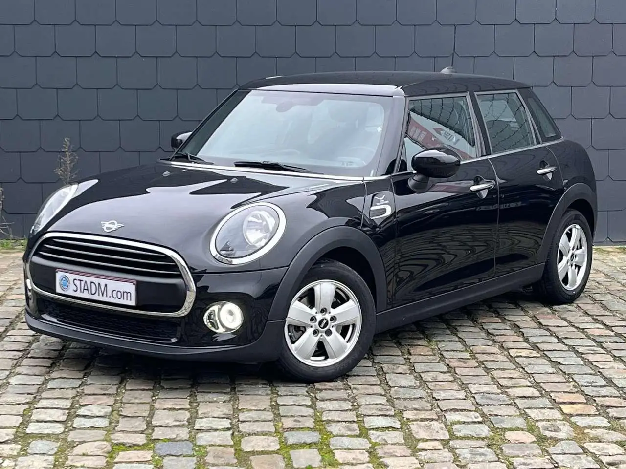 Photo 1 : Mini One 2021 Petrol