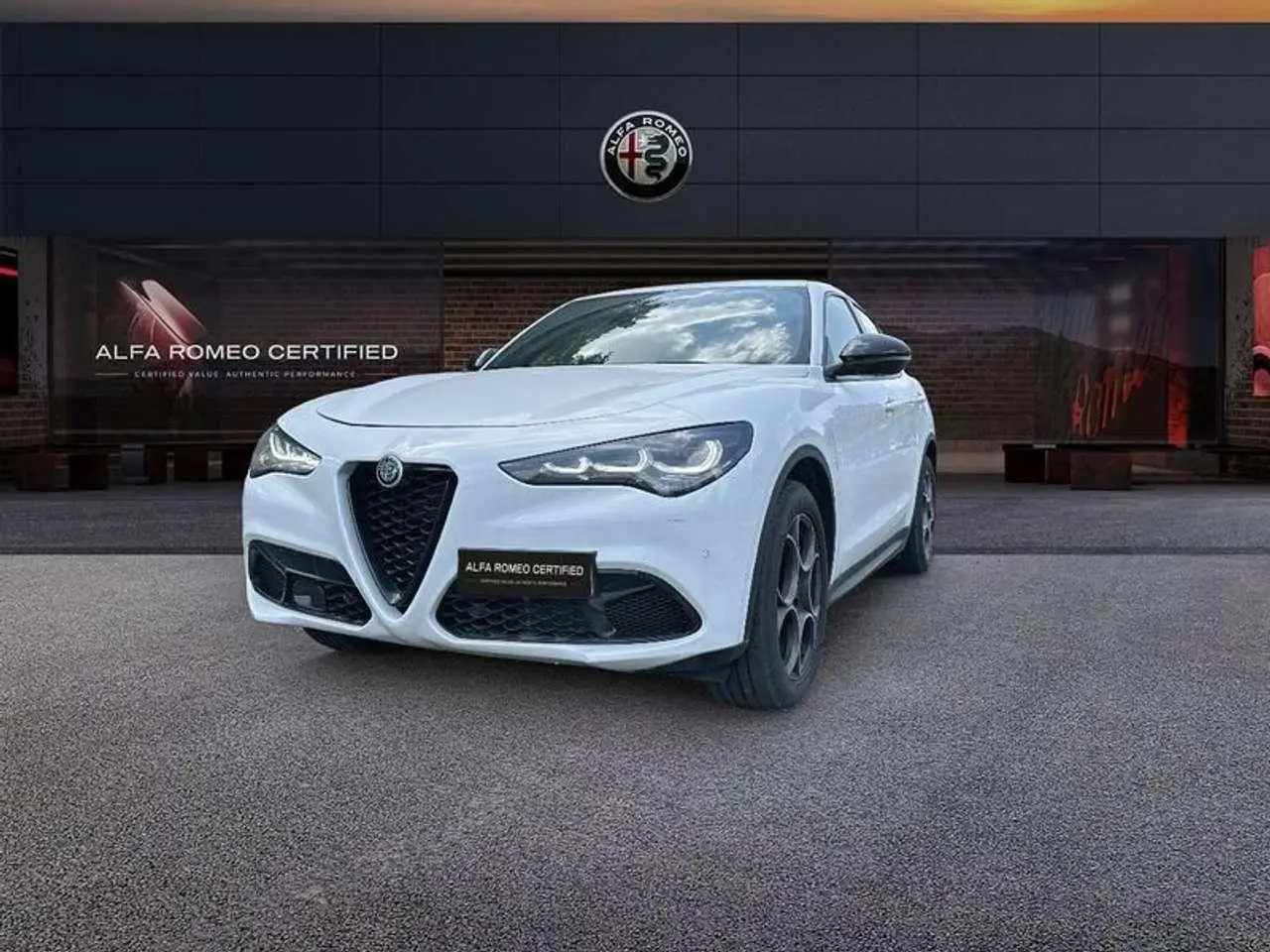 Photo 1 : Alfa Romeo Stelvio 2023 Diesel