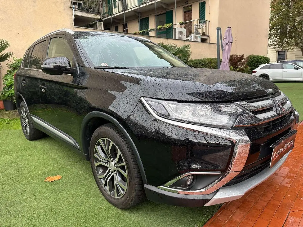 Photo 1 : Mitsubishi Outlander 2018 Diesel