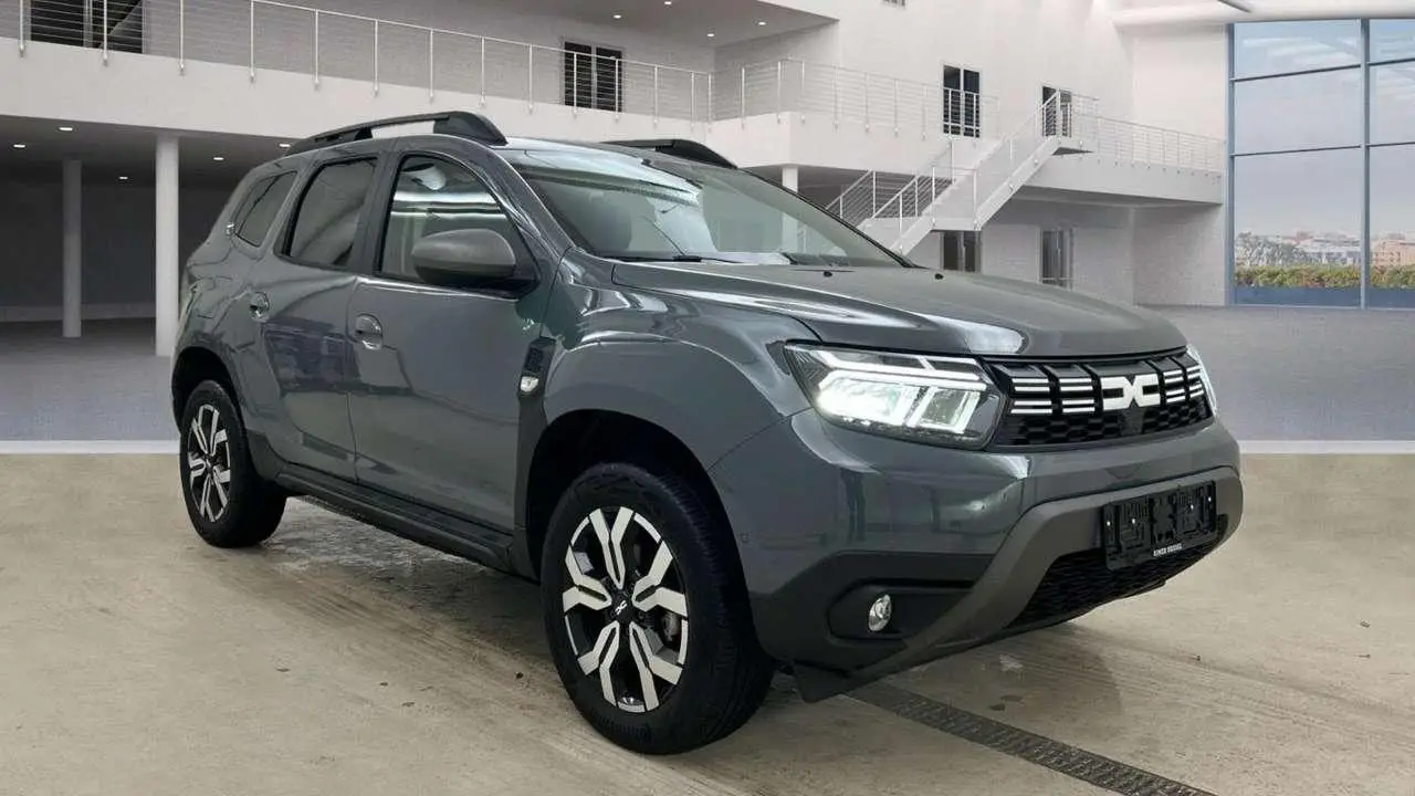 Photo 1 : Dacia Duster 2024 Petrol