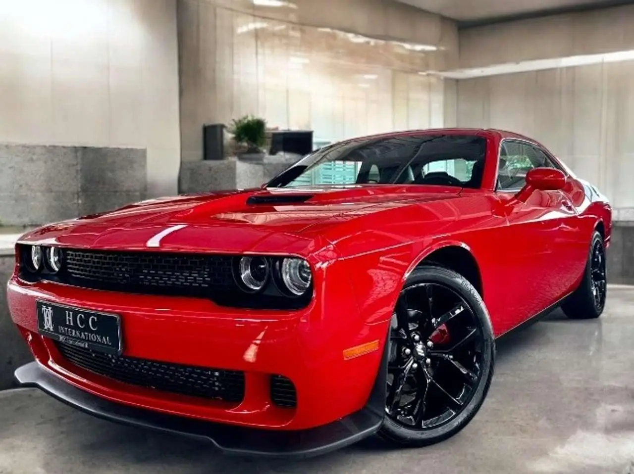 Photo 1 : Dodge Challenger 2023 GPL