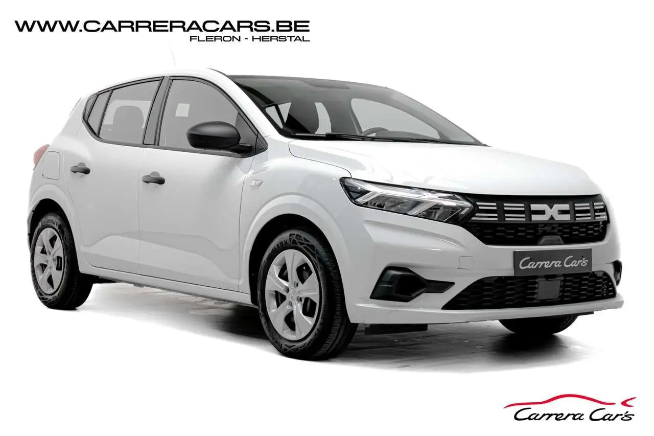 Photo 1 : Dacia Sandero 2023 Petrol