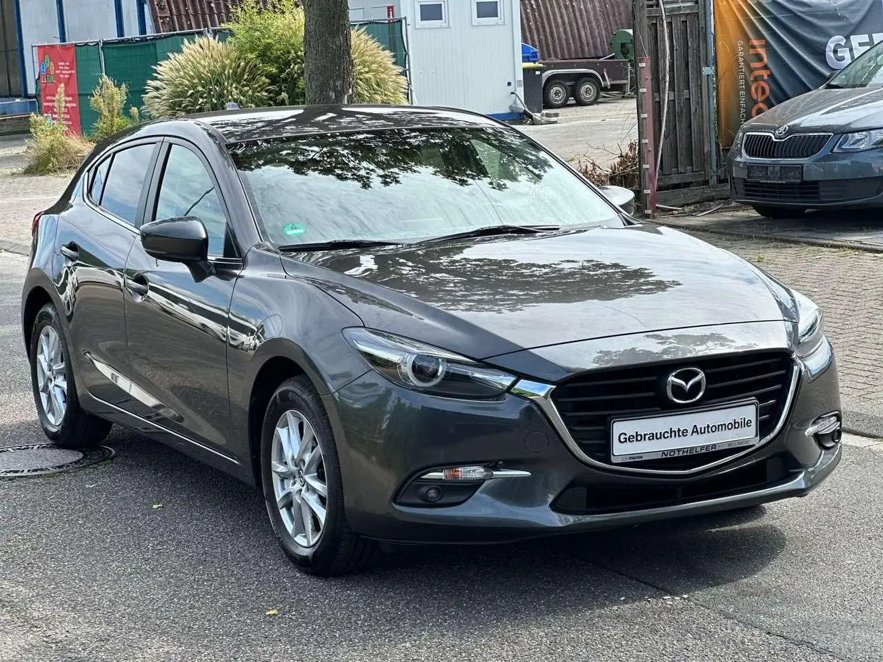 Photo 1 : Mazda 3 2017 Petrol