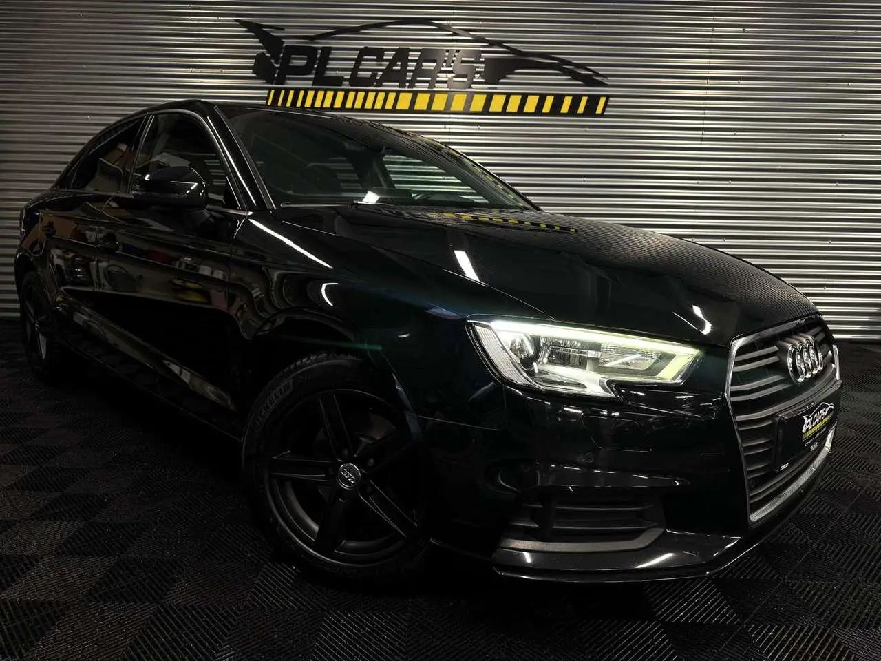 Photo 1 : Audi A3 2020 Essence