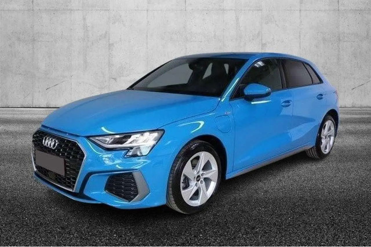 Photo 1 : Audi A3 2022 Hybride