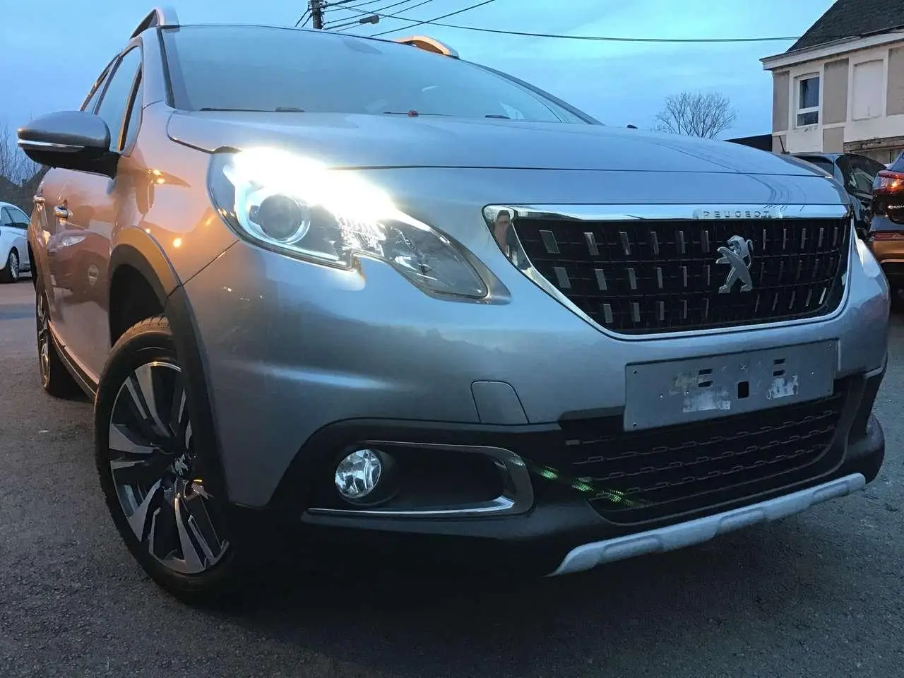 Photo 1 : Peugeot 2008 2019 Diesel