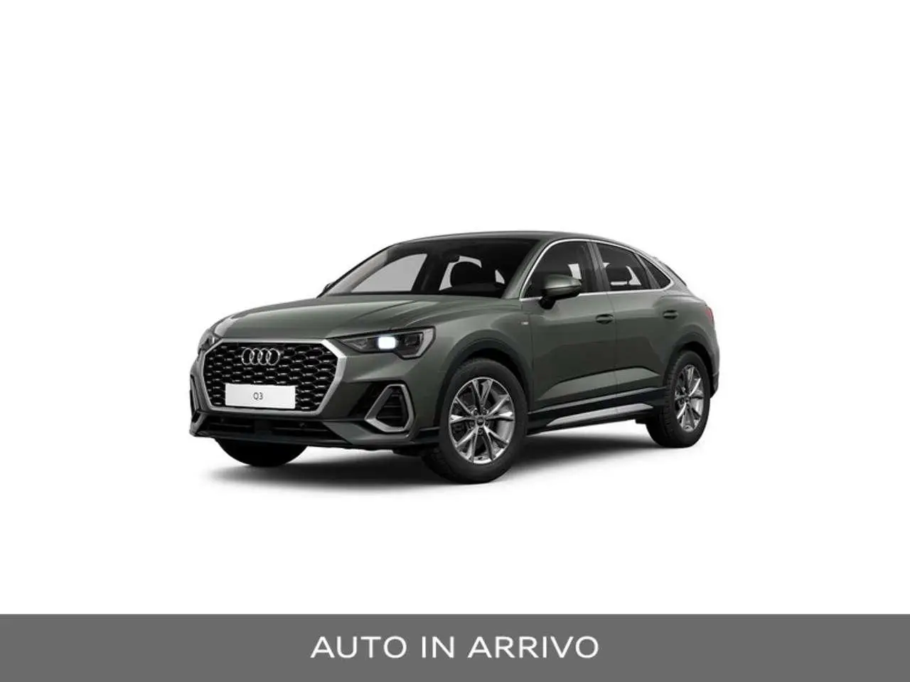 Photo 1 : Audi Q3 2024 Petrol