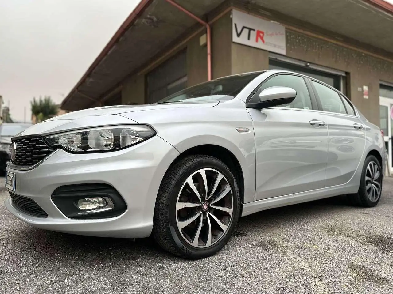 Photo 1 : Fiat Tipo 2016 Diesel