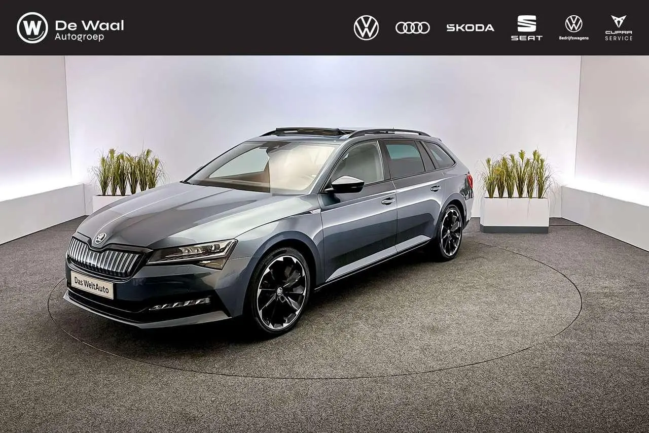 Photo 1 : Skoda Superb 2020 Hybride