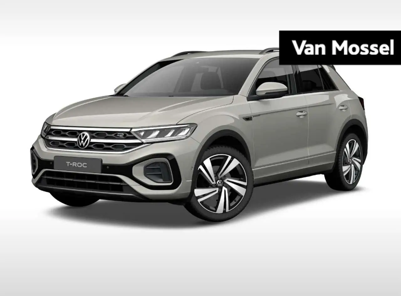 Photo 1 : Volkswagen T-roc 2024 Essence