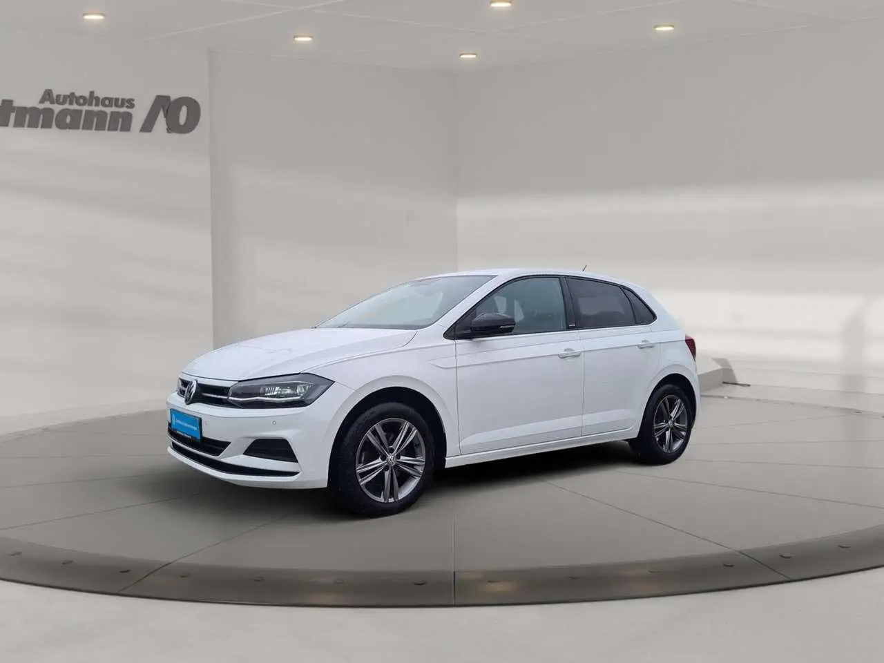 Photo 1 : Volkswagen Polo 2020 Essence