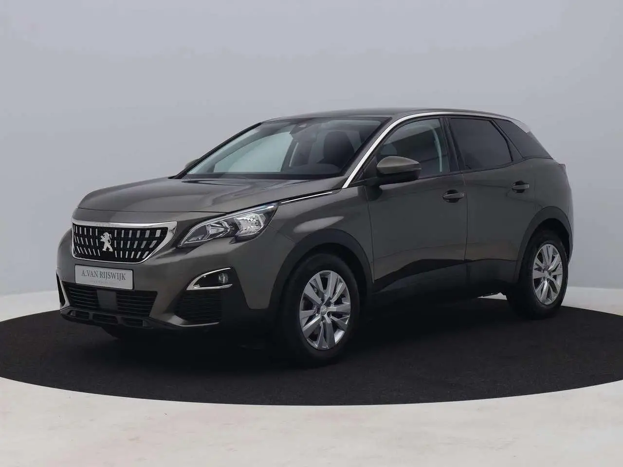 Photo 1 : Peugeot 3008 2019 Essence