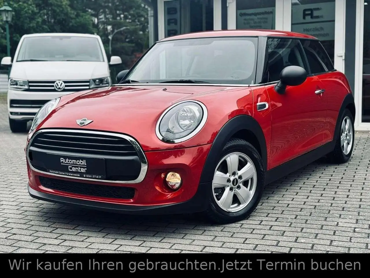 Photo 1 : Mini One 2015 Petrol