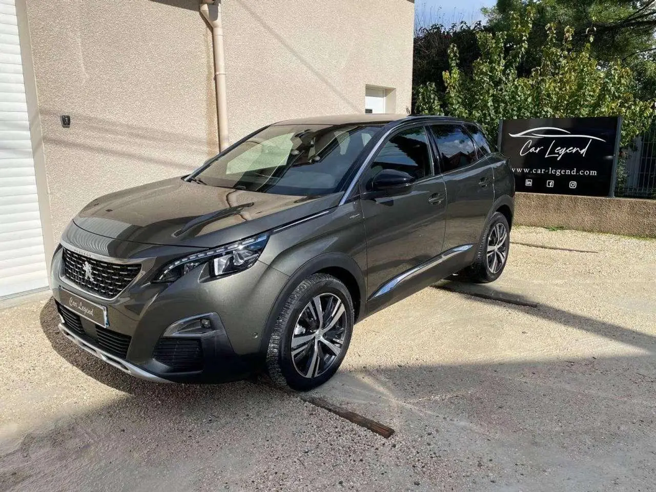 Photo 1 : Peugeot 3008 2019 Diesel