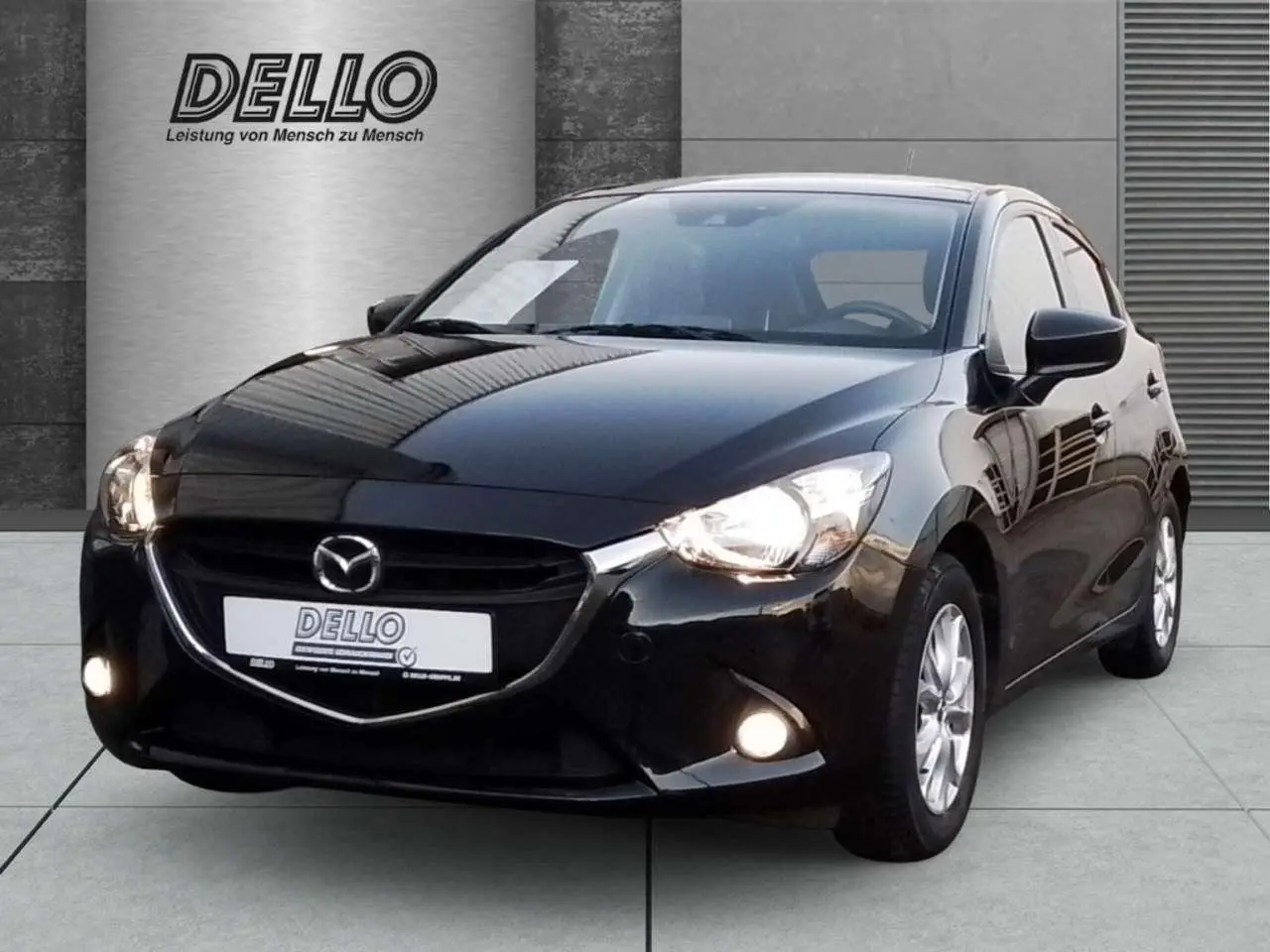 Photo 1 : Mazda 2 2016 Essence