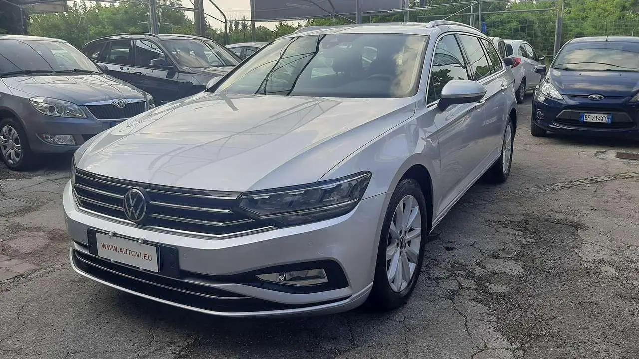 Photo 1 : Volkswagen Passat 2021 Diesel