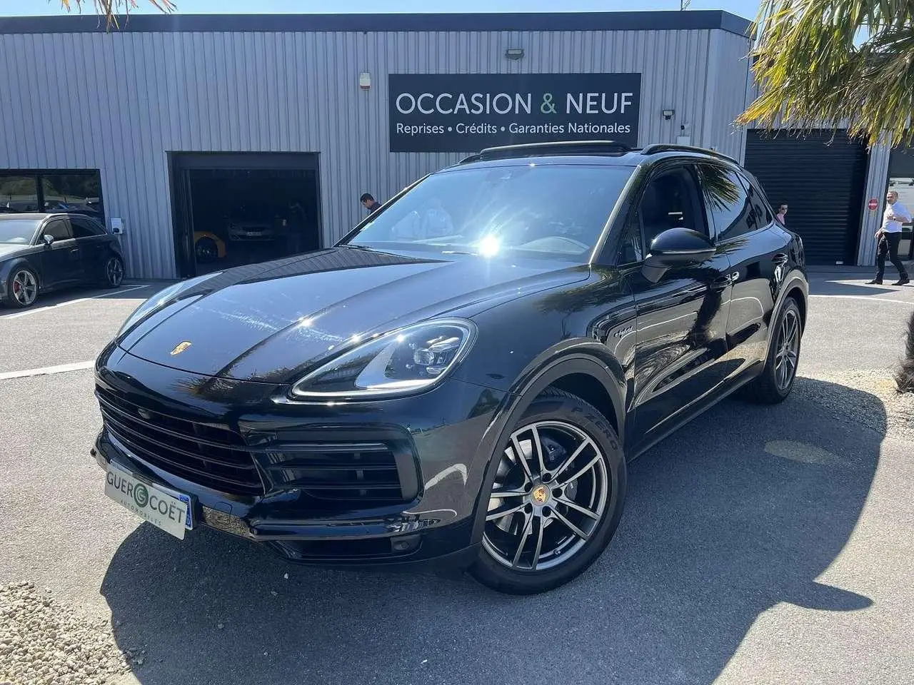 Photo 1 : Porsche Cayenne 2021 Hybrid