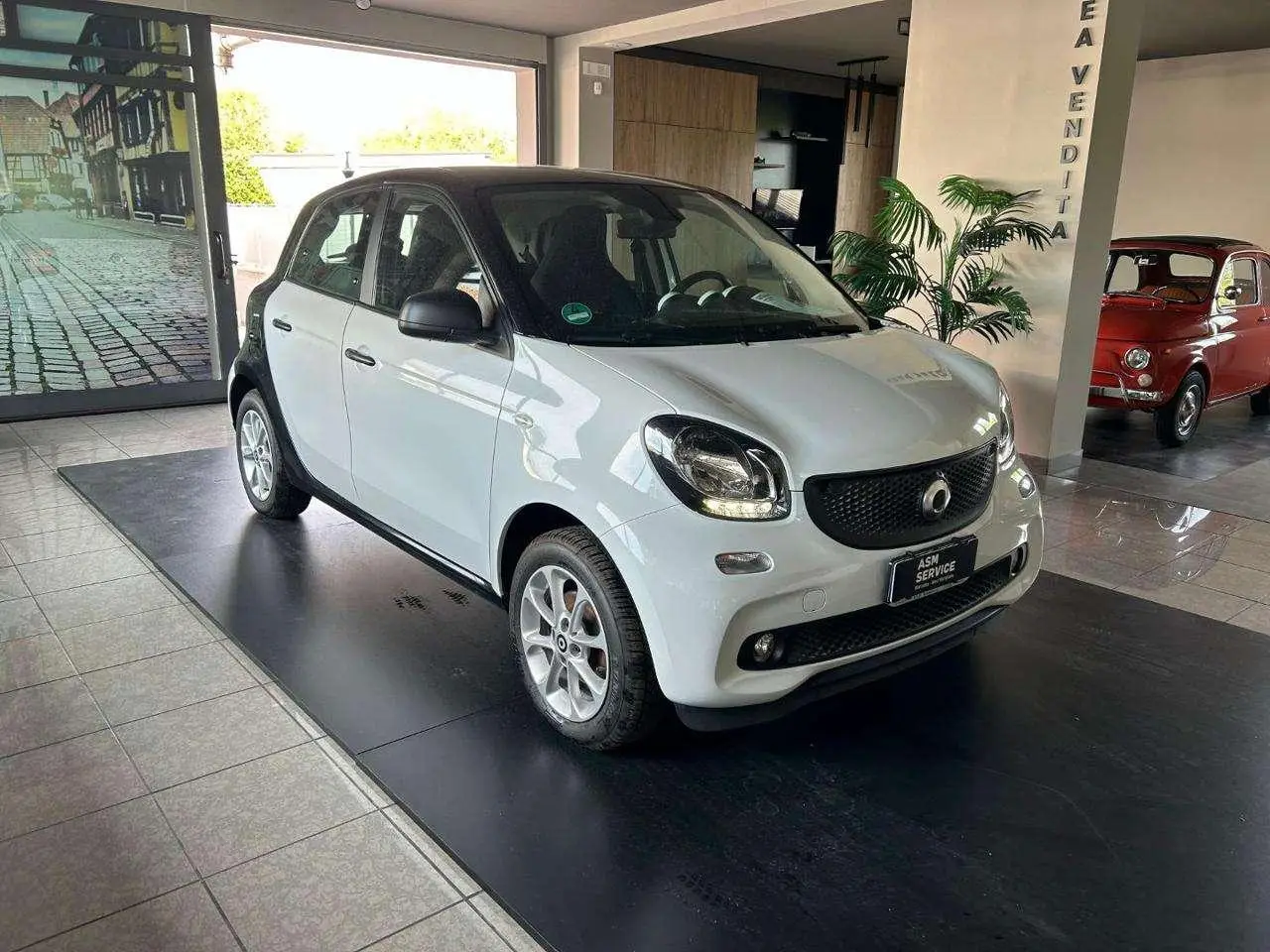 Photo 1 : Smart Forfour 2019 Petrol