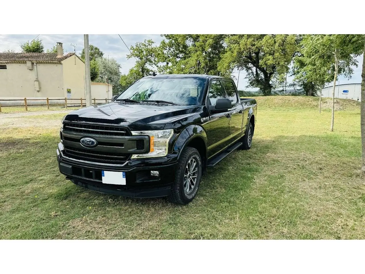 Photo 1 : Ford F150 2020 Autres