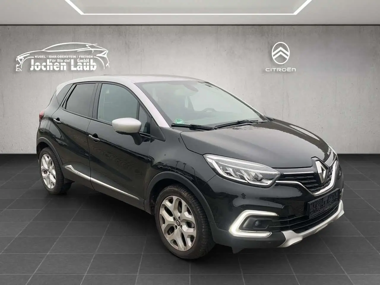 Photo 1 : Renault Captur 2019 Petrol