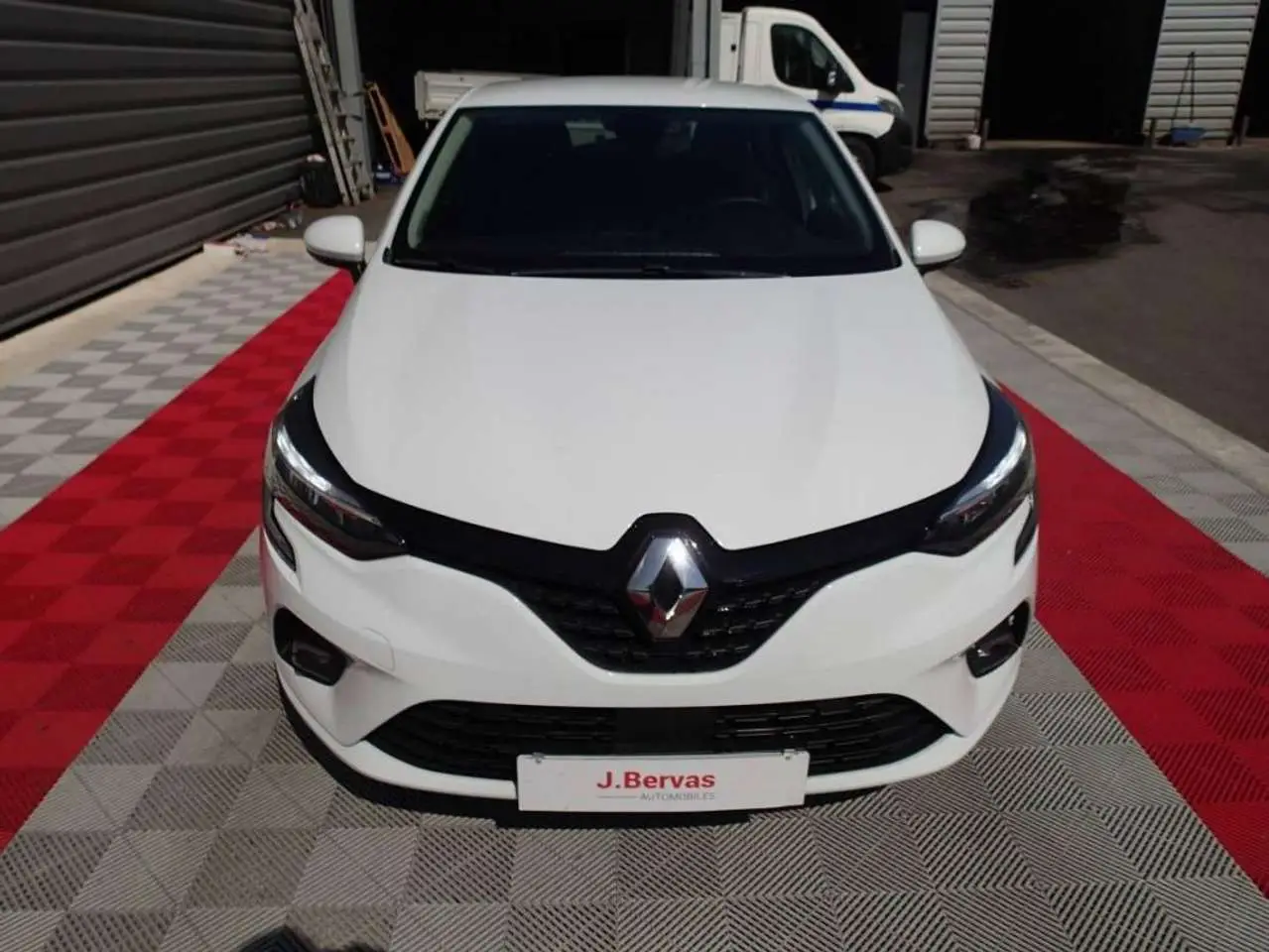 Photo 1 : Renault Clio 2021 Petrol