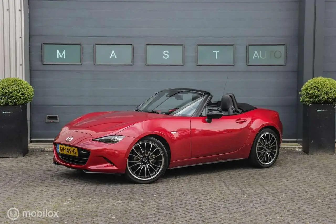 Photo 1 : Mazda Mx-5 2015 Essence