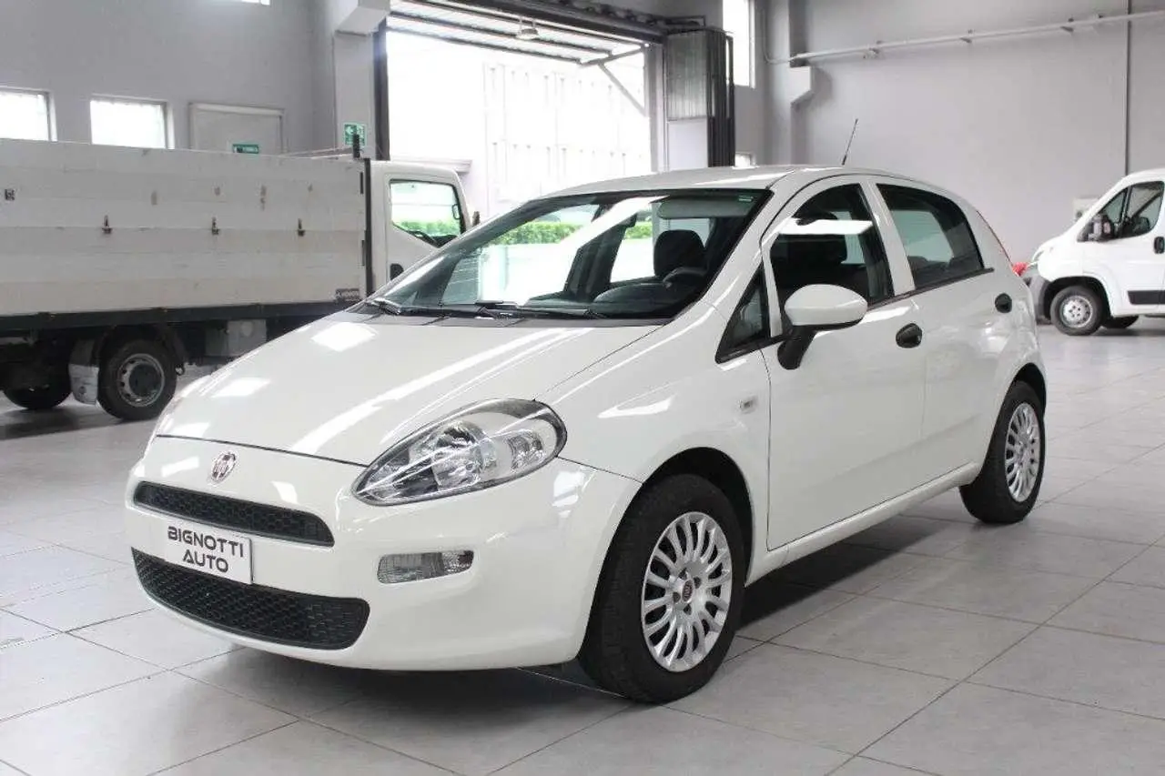 Photo 1 : Fiat Punto 2017 LPG